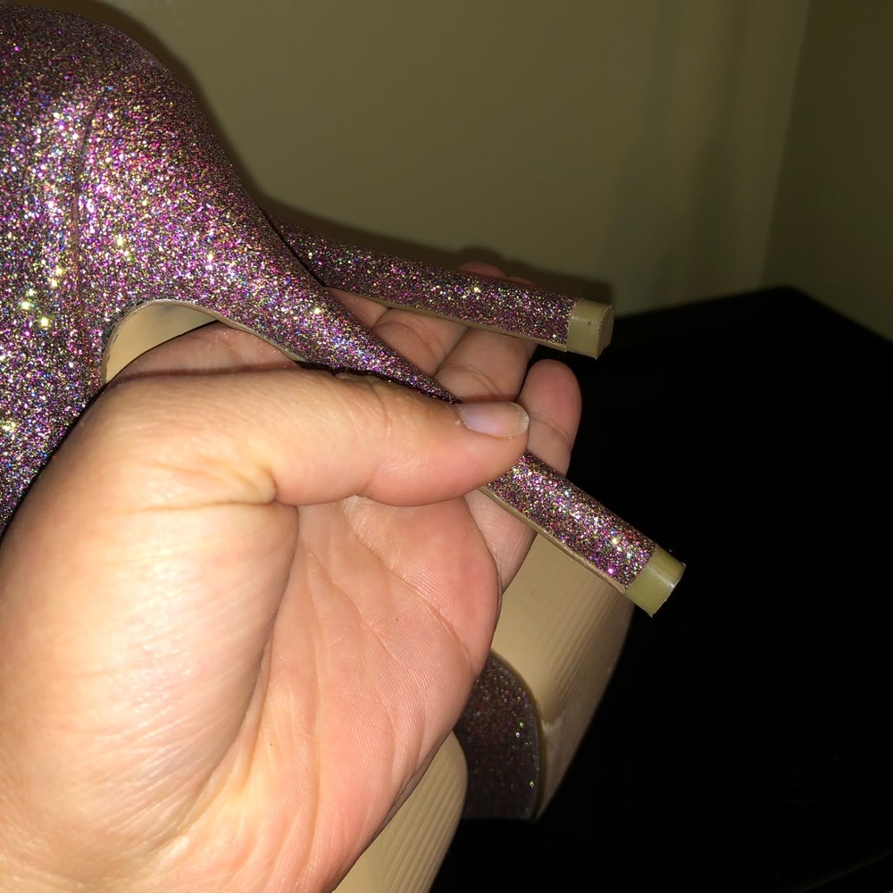 Pumps - Picture 5 of 5